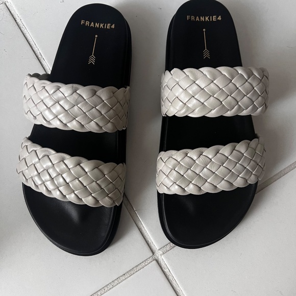 FRANKIE 4 Malone Bone/Black Weave NIB 9.5 MSRP $188 - Picture 5 of 10